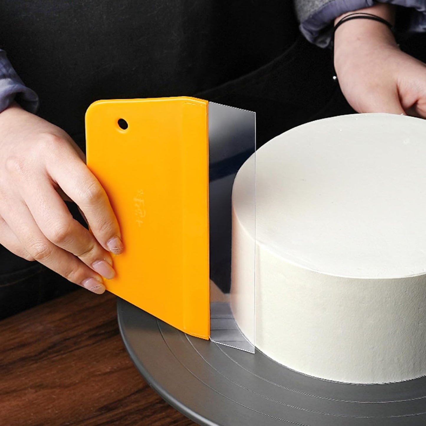 Professional Cake Cream Scraper