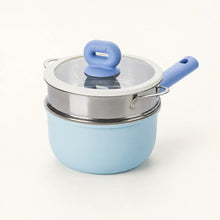 Pot with steamer and glass lid